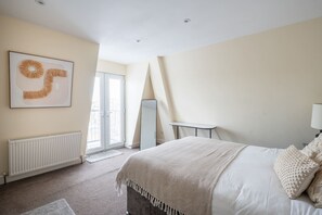 House - Stylish 3 Bedroom Flat CRC (London)