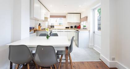 Cozy 3-bedroom Home Whs17