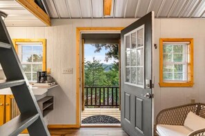 Unclassified image, 5 of 21, button - Birdsnest- Cozy 1 bed Cabin in the mountains! VIEWS & Easy Drive to Pigeon Forge (Sevierville)