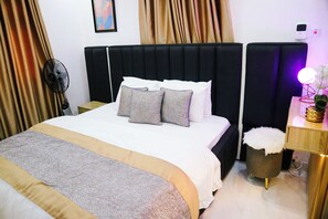 Uklassifisert bilde, 5 av 15, knapp