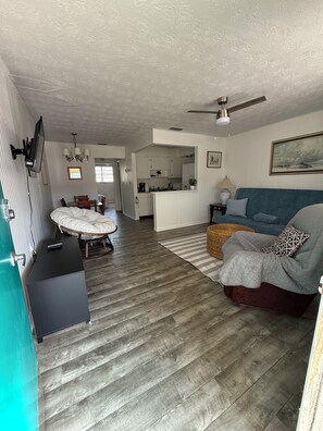 Nicht klassifiziertes Bild, 2 von 7, Schaltfläche