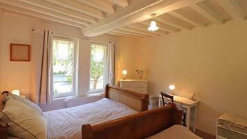 3 bedrooms, free WiFi