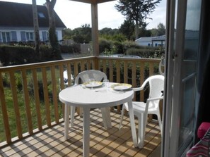 Outdoor dining - Mobile home with terrace - 4 guests (Binic)