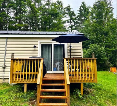 Mountain Cottage | 15 Min to Cannon | Pet Friendly