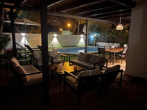 Outdoor dining - Exclusive Villa with Private Pool in Platja d'Aro (Platja d'Aro)