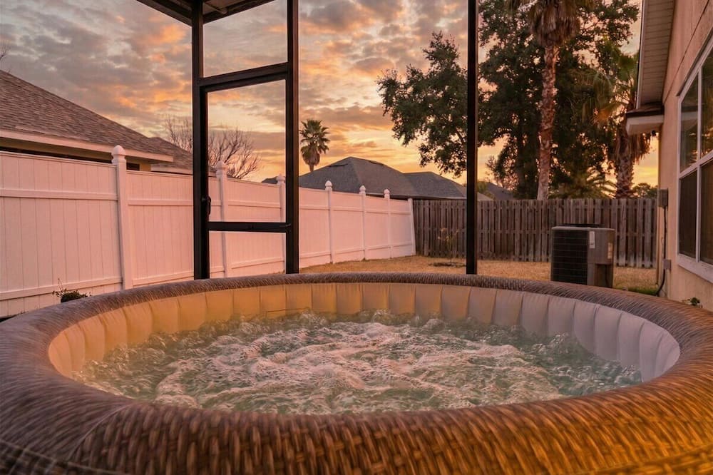 The River City Retreat - Oceanway, FL