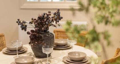 Cosy cottage in Chester Tourists Bridal Contractor