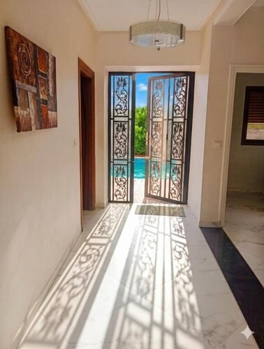 Nature on the outskirts of Meknes (swimming pool, pétanque)