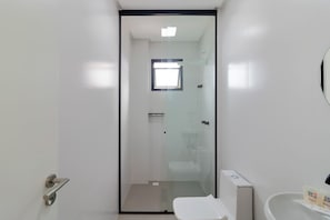 Apartamento básico | Banheiro