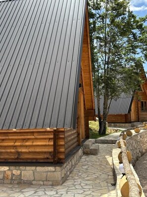 Exterior - Gorska Dolina (Cetinje)