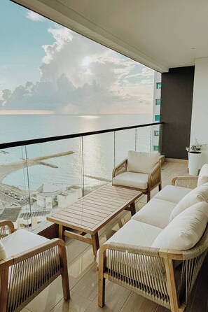 Nicht klassifiziertes Bild, 3 von 48, Schaltfläche