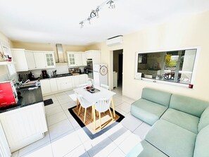 Nicht klassifiziertes Bild, 5 von 38, Schaltfläche