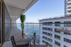 Property grounds - Designer 1BR at Emaar Beachfront | Beach Access (Dubai)