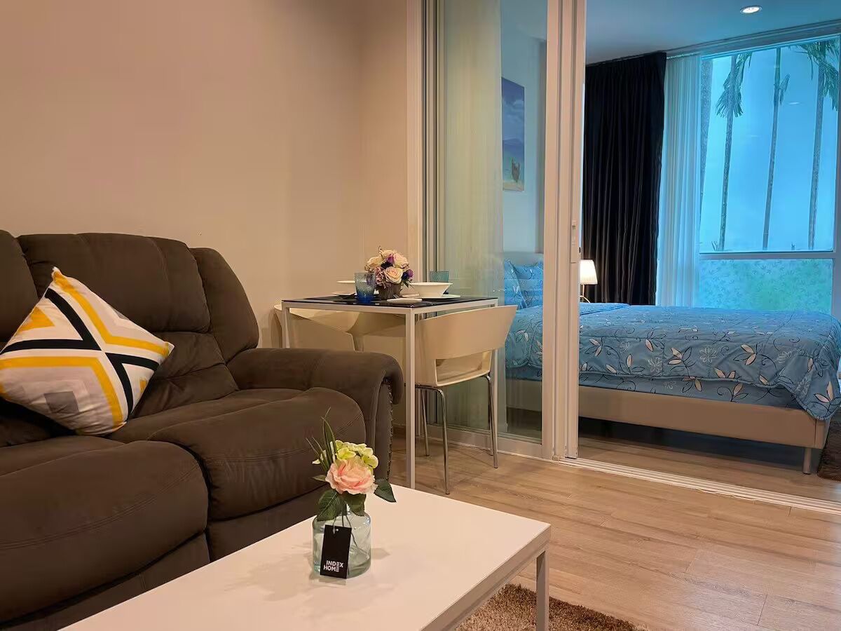 Studio Suite, Pool View