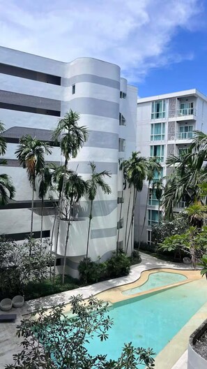 Exterior - The Base Downtown Phuket By Ploy (Wichit)