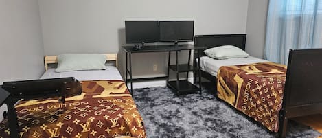 2 habitaciones, internet y ropa de cama