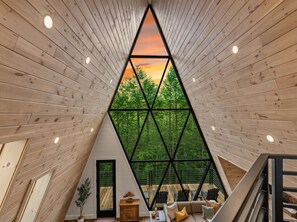 Interior - NEW Epic A-Frame: Creek • HotTub • FirePit • Games (Epworth)