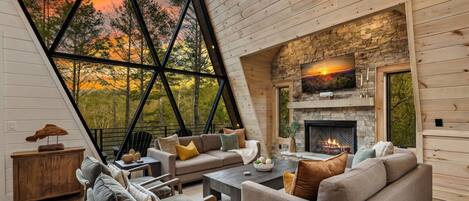 Smart TV, fireplace, ping pong