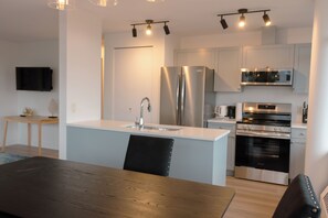 Cobertura luxo, vista para a cidade | Cozinha privada