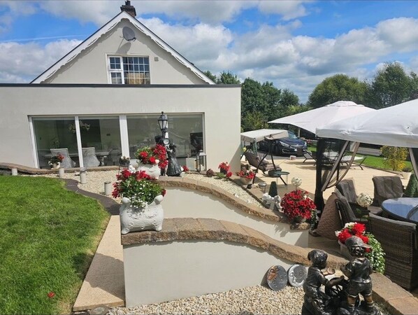 Dortoir Partagé, 1 chambre, fumeurs, patio | Jardin