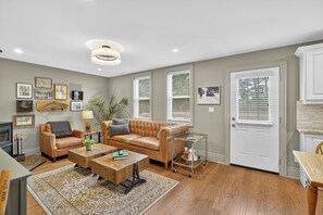 Nicht klassifiziertes Bild, 2 von 43, Schaltfläche