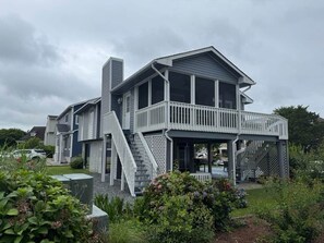 Exterior - Rent both our SBB Waterfront Homes for large groups, Side-by-Side on the canal (South Bethany)