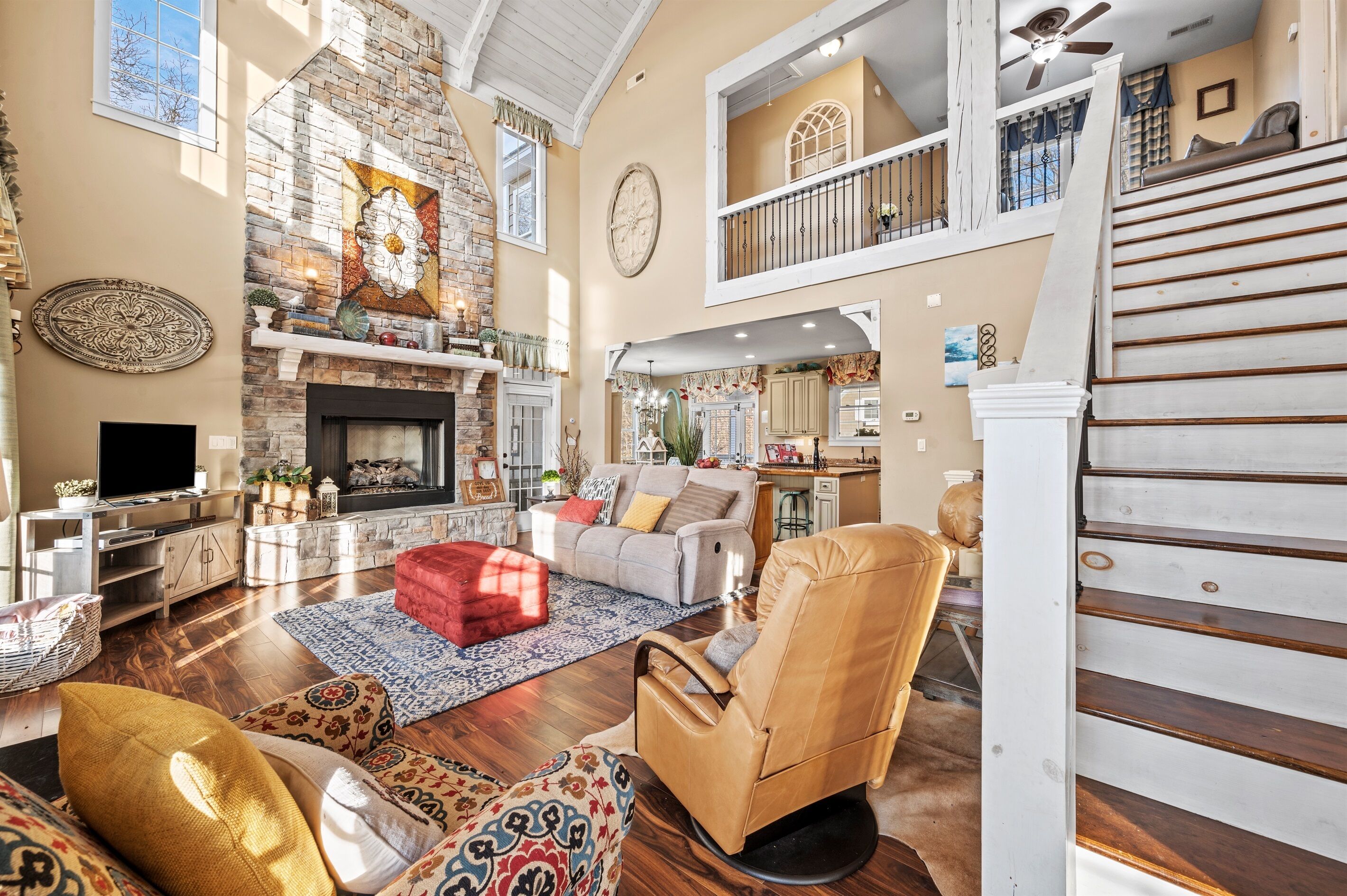 Smart TV, fireplace, offices