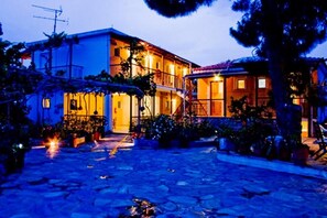 Exterior - Villa kavourakia studio with sea view (4CRX+VJ Skiathos)