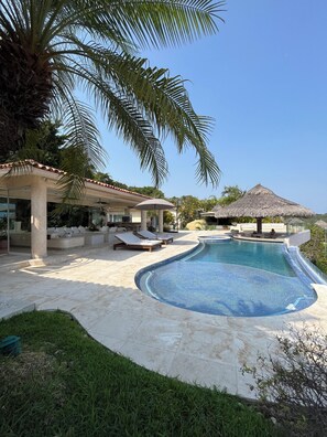 Pool - Villa Maré Acapulco - capacity for 20 people with Staff included (Acapulco)