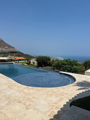 Pool - Villa Maré Acapulco - capacity for 20 people with Staff included (Acapulco)