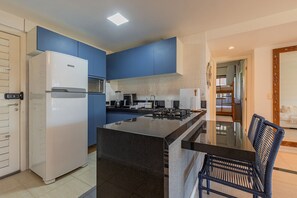 Luokittelematon kuva, 4 kautta 41, painike