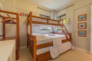 Luokittelematon kuva, 2 kautta 41, painike