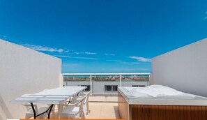Basic Apartment | Outdoor dining - Exclusive Duplex at Beach Townhouse IV by Carpediem (Aquiraz)