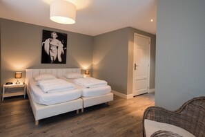 Nicht klassifiziertes Bild, 3 von 27, Schaltfläche