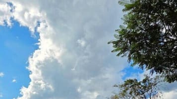 Suite | Tempat makan luar