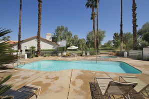 Unclassified image, 2 of 18, button