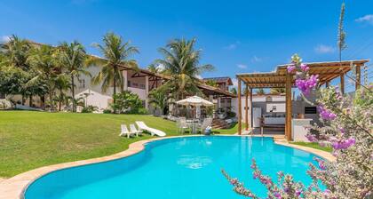 House in the Heart of Porto das Dunas by Carpediem