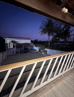 星評価なしの画像、5 / 33、ボタン