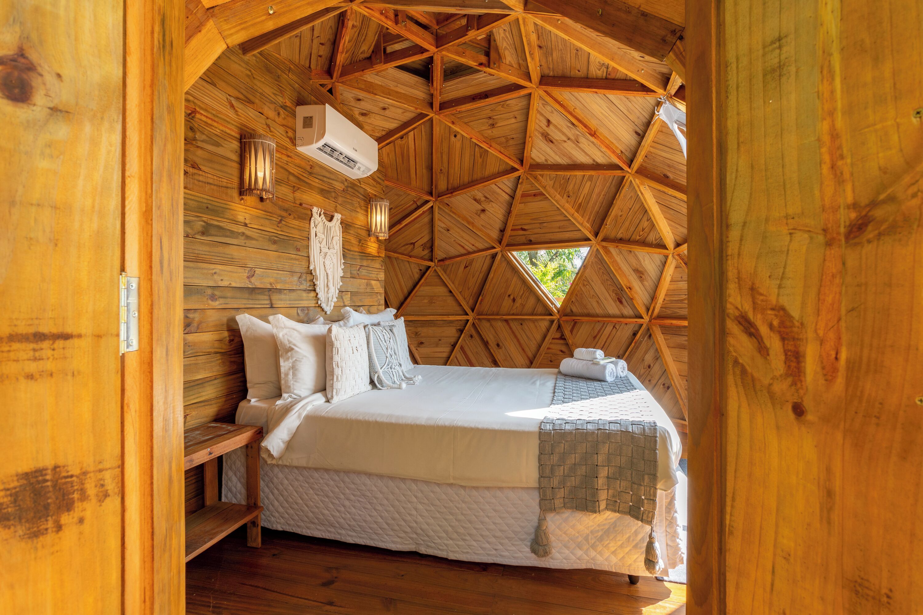 Habitación doble (Domo) | Wifi gratis y ropa de cama