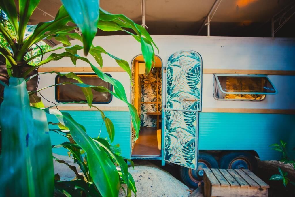 Habitación doble (Trailer) | Jardines del alojamiento