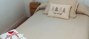 Apartment "Casa Albi" 6km from Laciana Valley Ski Resort.