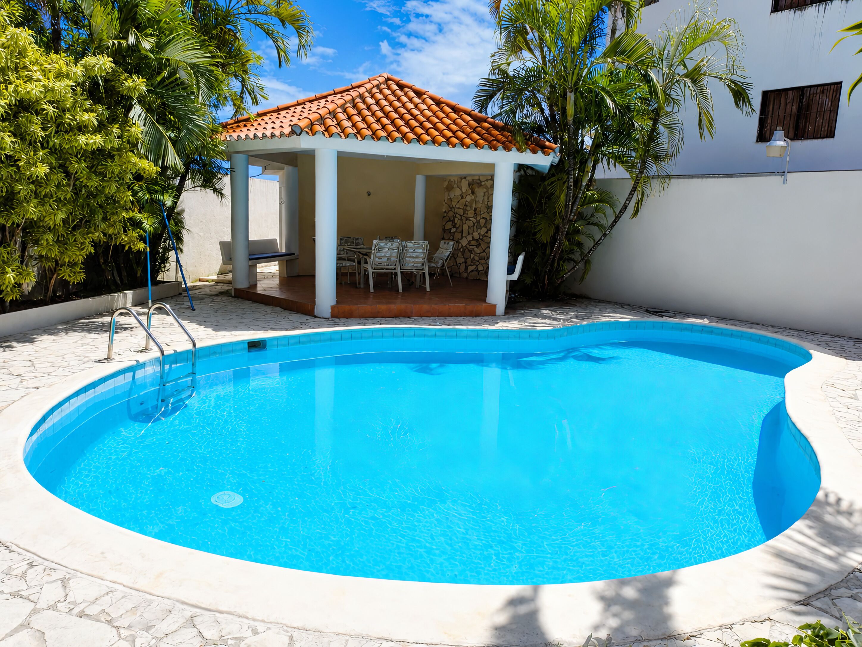Piscina all'aperto
