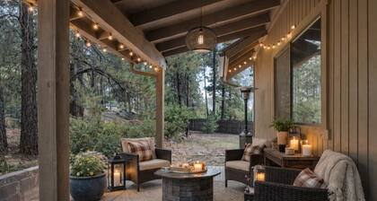 Cozy 2BR + Loft Retreat in the Pines Close to Sedona & Flagstaff