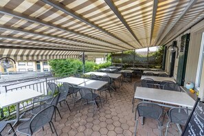 Imagem sem classificação, 2 de 13, botão