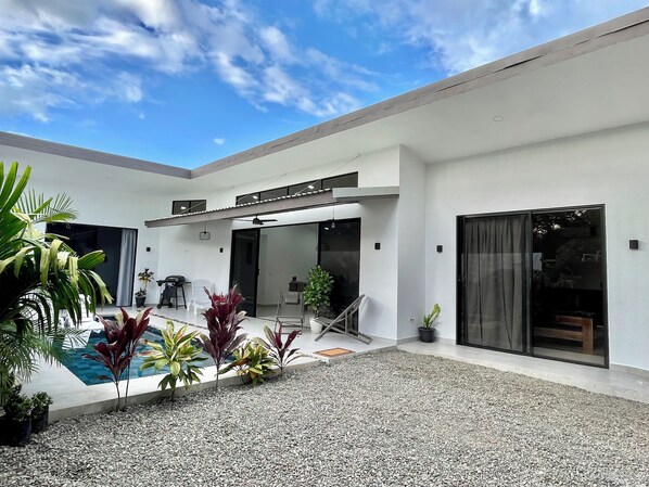 Unclassified image, 1 of 22, button - Vrbo Property (Puerto Viejo de Talamanca)