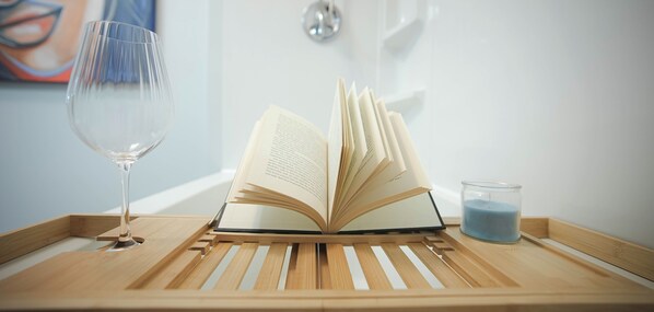 Unclassified image, 1 of 22, button - Warm and Welcoming Basement (Dieppe)