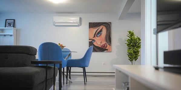 Unclassified image, 1 of 22, button - Warm and Welcoming Basement (Dieppe)