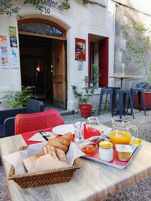 Botón de imagen sin clasificar, 3 de 15