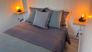 1 quarto, Wi-Fi de cortesia, roupa de cama