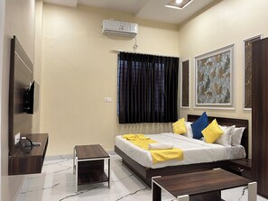 Unclassified image, 5 of 59, button - Pandav Raj Palace Hotel and Resort (Jawar)